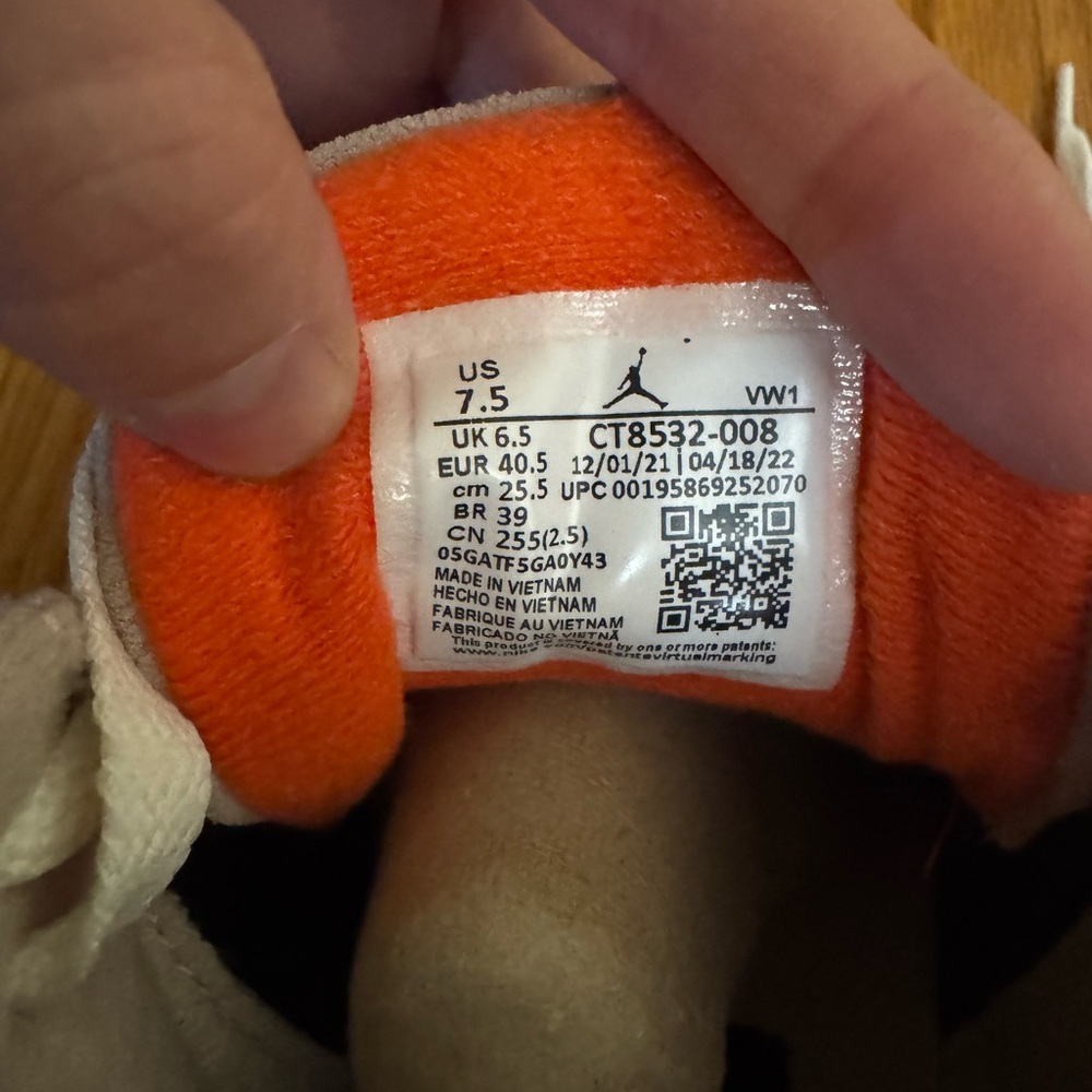 Jordan 3 - Desert Elephant w/ Box - Picture 3 of 6